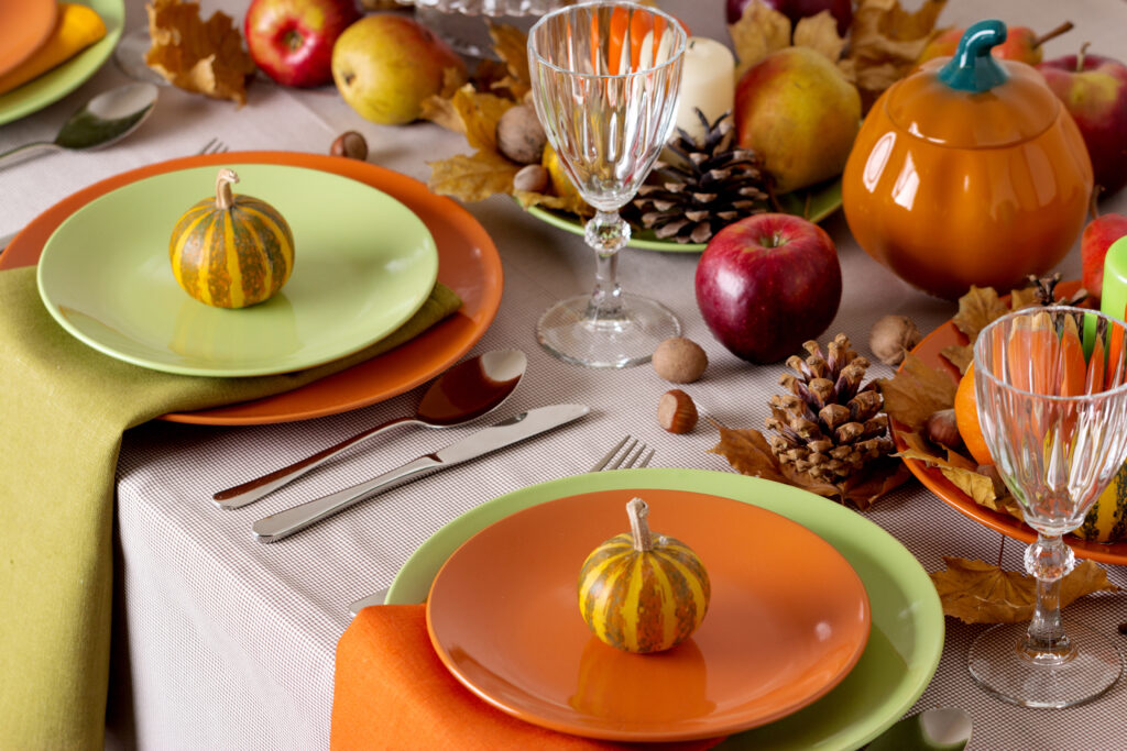 a photo of a Thanksgiving table setting